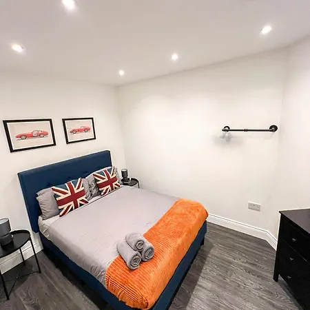 1-Bedroom Apartments In Shoreditch, Old Street, Hoxton London Exterior photo